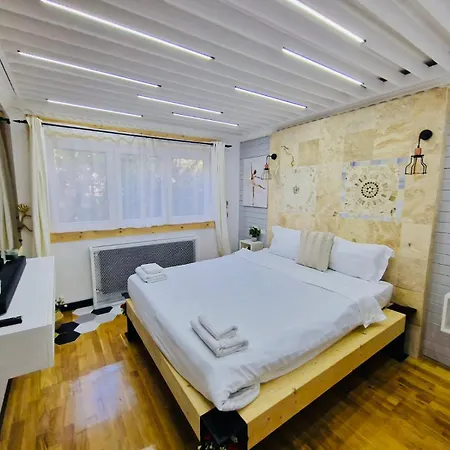 Arthitekt - Stylish 1br Near Afi Cotroceni * Bucareste